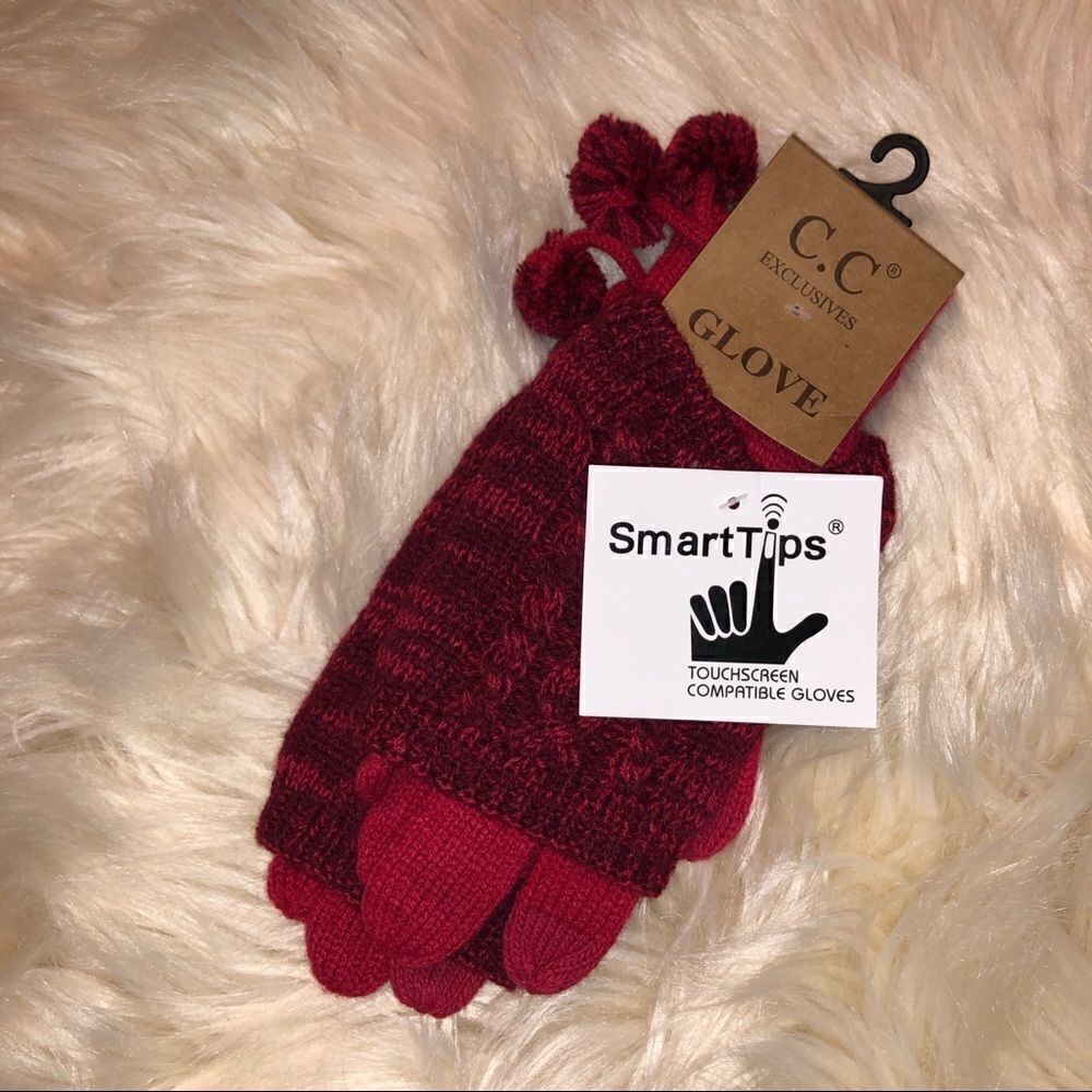 C.C exclusives women’s smart tip gloves NWT